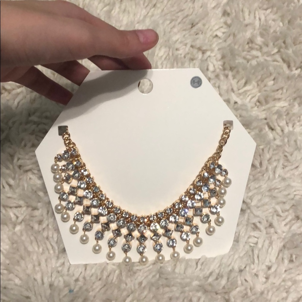 NWT necklace